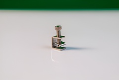 Зажим винтовой для резиновых трубок - fgospostavki.ru - Югорск