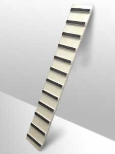 Доска наклонная ребристая (1,5 метра, дерево) - fgospostavki.ru - Югорск