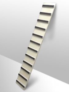 Доска наклонная ребристая (1,8 метра, дерево) - fgospostavki.ru - Югорск