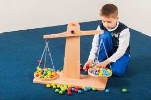 Весы настольные из бука - fgospostavki.ru - Югорск